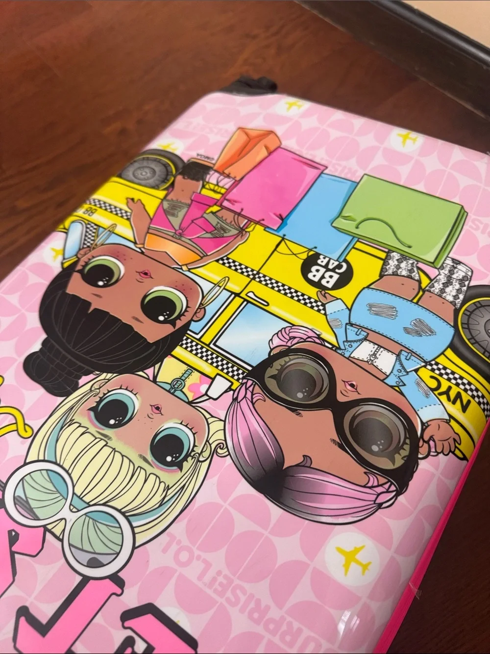 L.O.L. Surprise! Jet Set Life kids carry on luggage